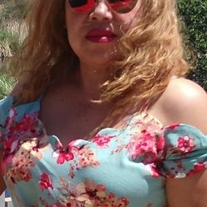 Meet your Posher, Connie